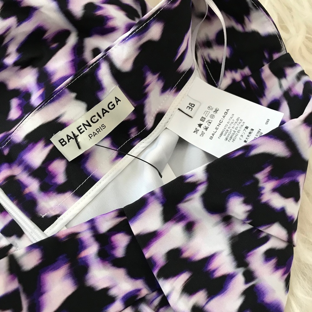 BALENCIAGA Printed Mini Skirt - Picture 2 of 6